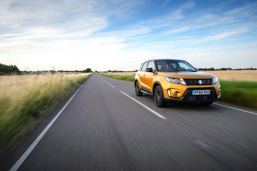  Suzuki Vitara SZ5 with Accessories 2019 года  (UK) (фото 9 из 27)
